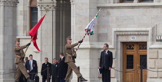 Maďarská sociální pracovnice: Je to jako vlna. K omezení demokracie může dojít i v ostatních zemích